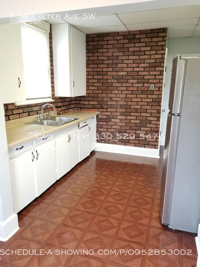 634 Exeter Ave Sw - Photo 3 of 9