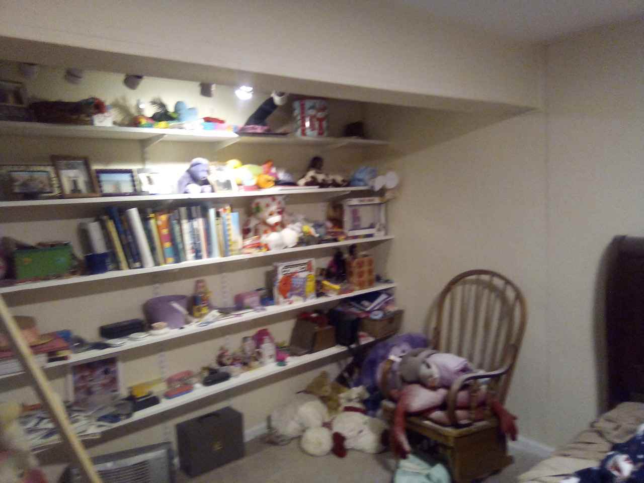 412 Hithergreen Dr - Photo 3 of 7