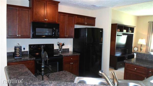 300 Falling Water Ln SW - Photo 3 of 16