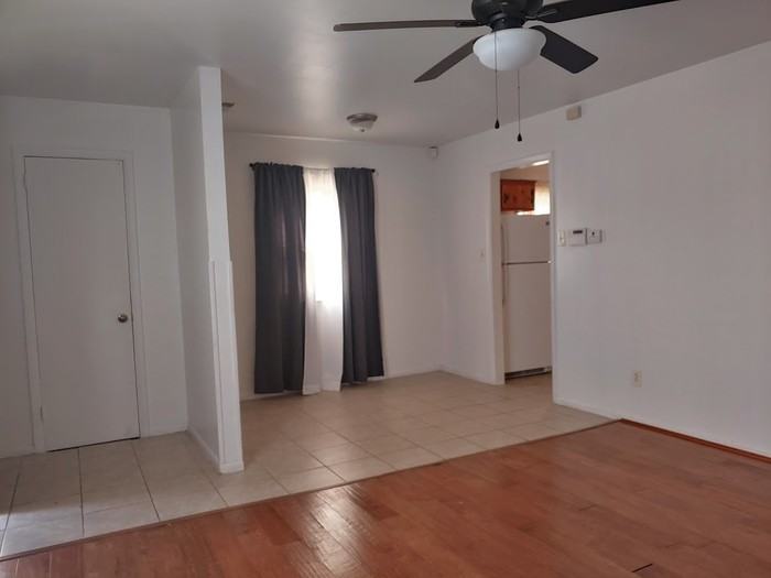 1260 37th Street - Photo 3 of 10