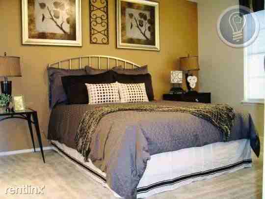 Far West Blvd & MoPac - Photo 2 of 6