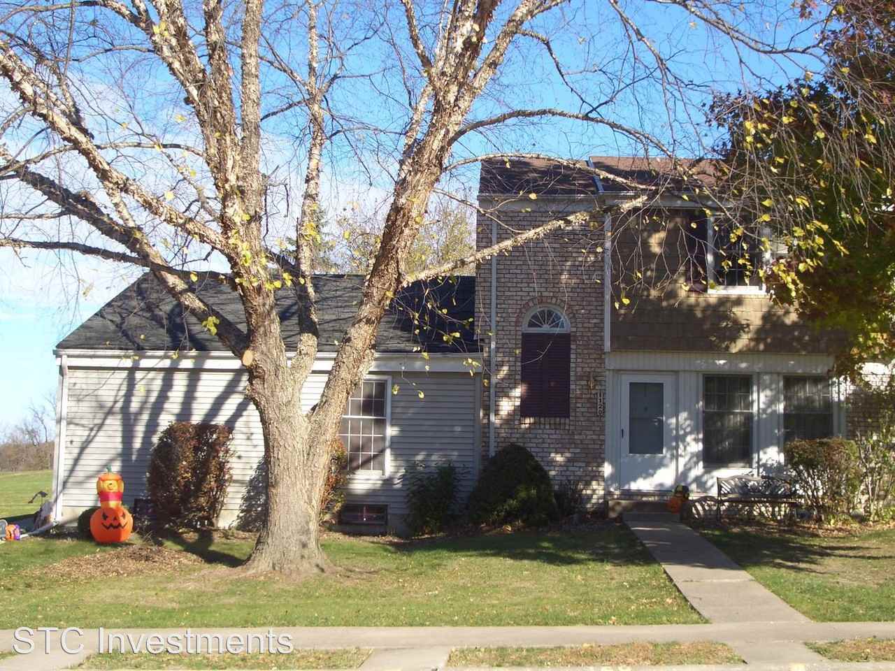 110 Richmond Rd - Photo 2 of 2