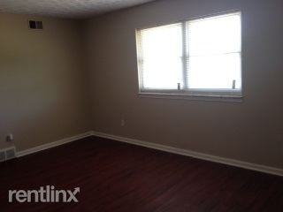 1814 Dalton Ct - Photo 2 of 3