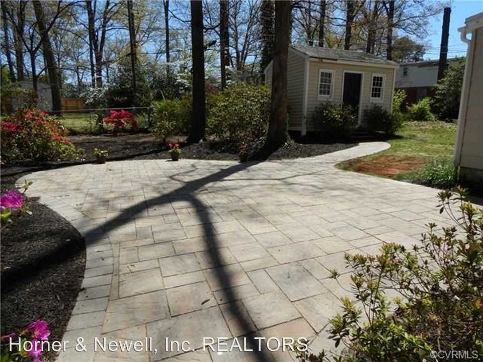 905 Greenway Lane - Photo 2 of 12