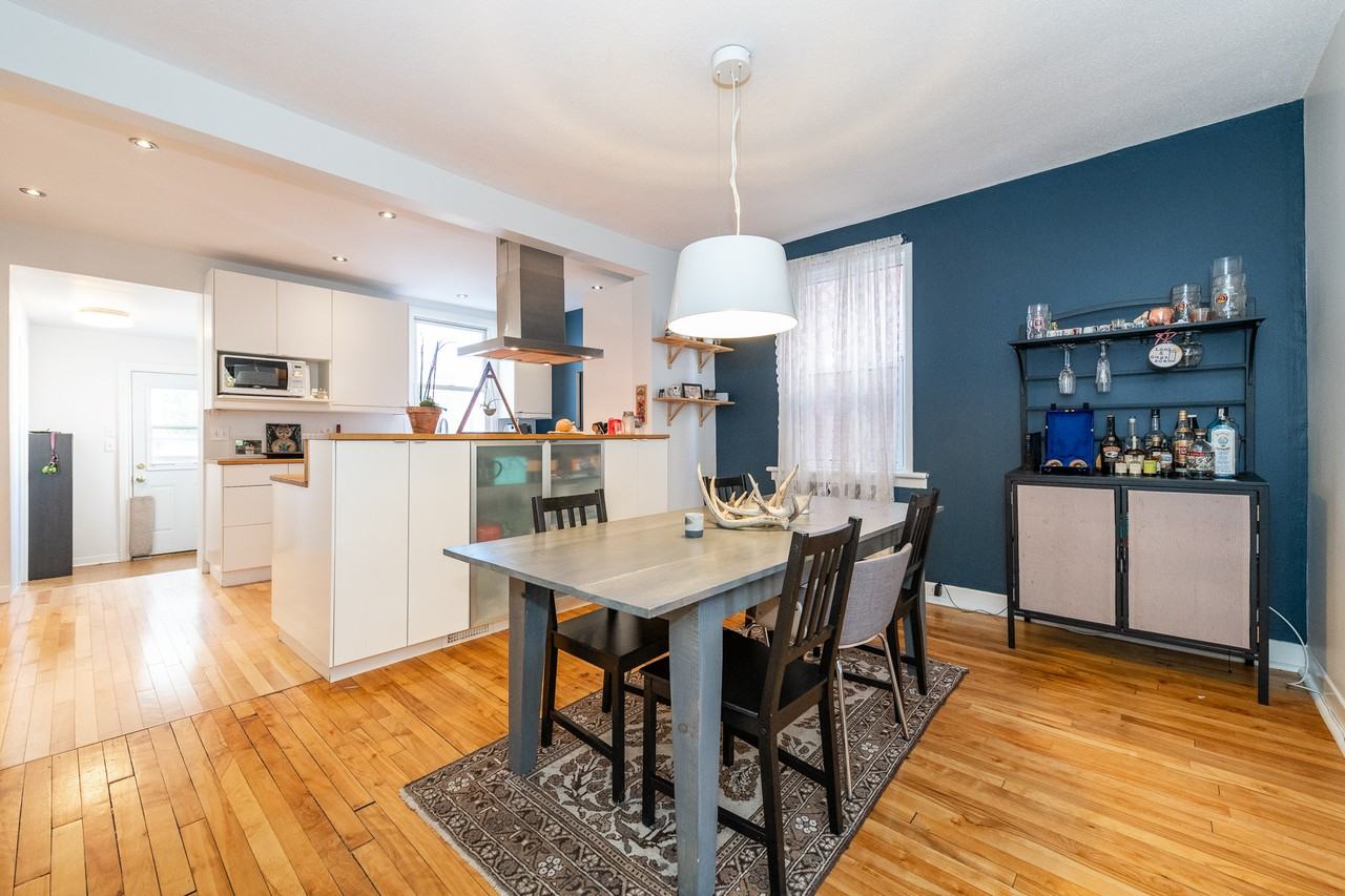 488 Parkdale Avenue - Photo 3 of 10