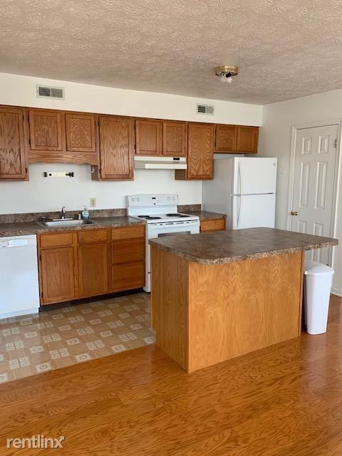 215 S Eaton St 2a - Photo 2 of 10