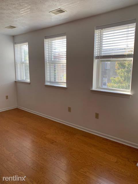 215 S Eaton St 2a - Photo 3 of 10