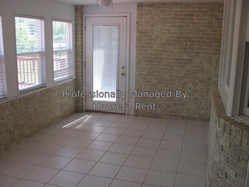 1703 Ceasar Lane - Photo 2 of 14