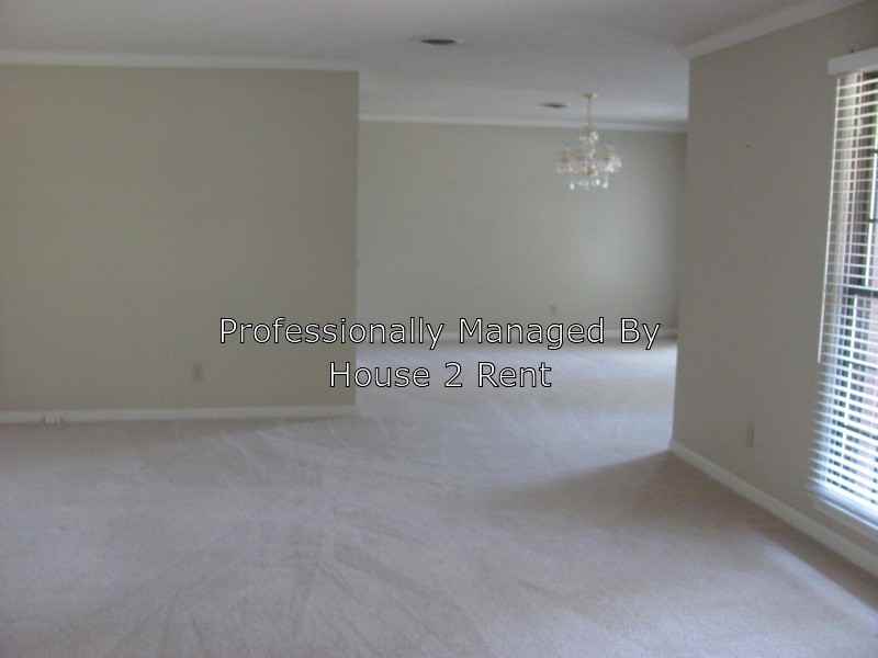 1703 Ceasar Lane - Photo 3 of 14