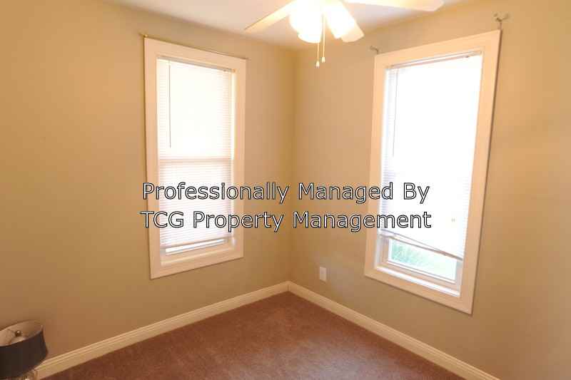 1009 W. Main - Photo 3 of 9