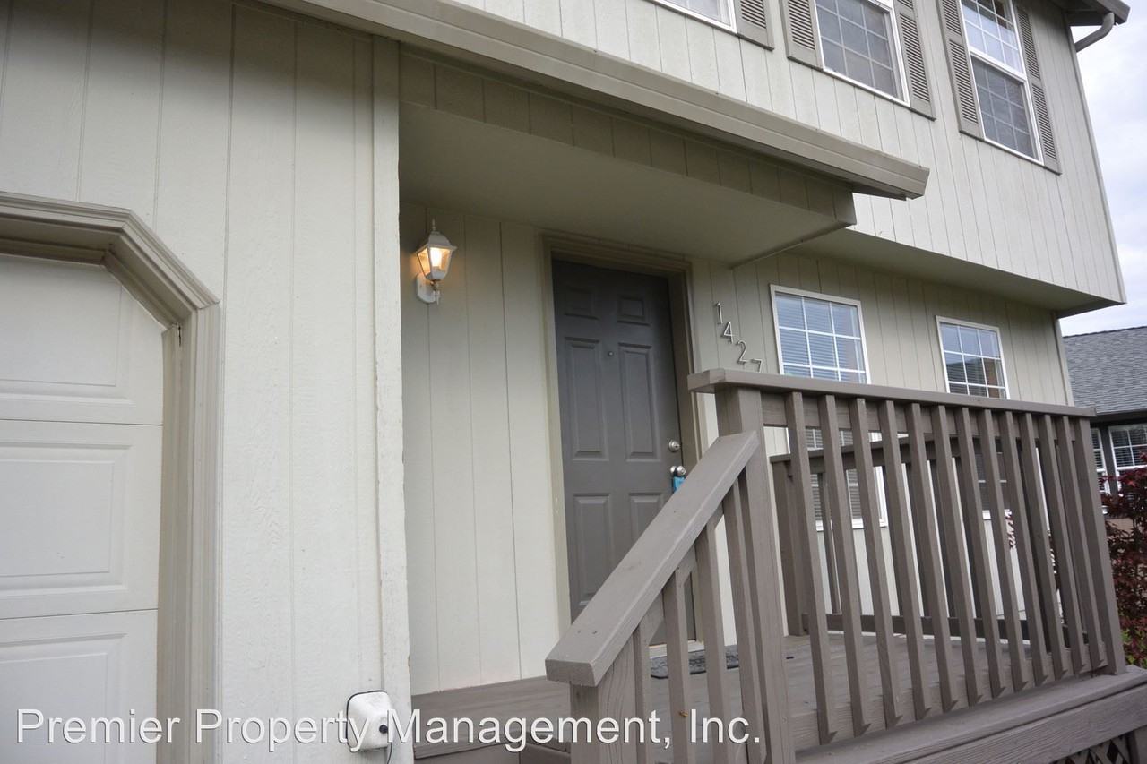 1427 N. Q Cir - Photo 2 of 28