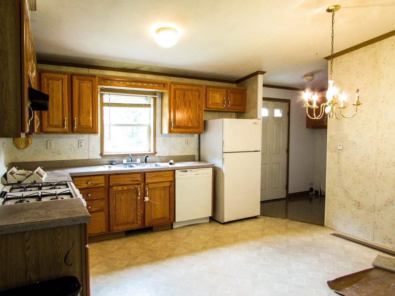 334 S Belmont Rd - Photo 3 of 12