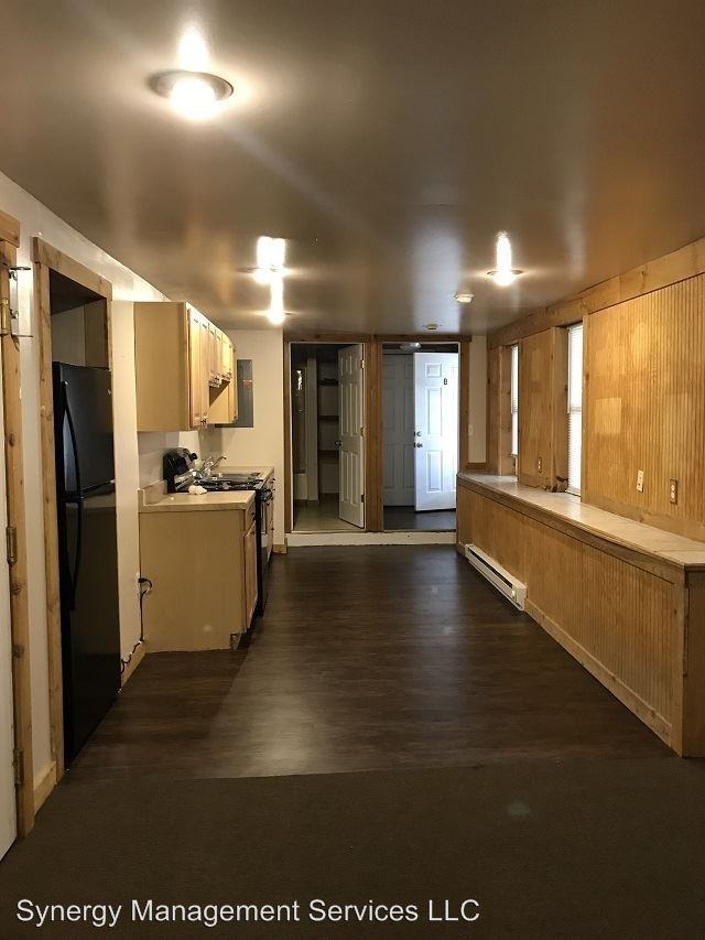 306 N. Potomac Street - Photo 2 of 7