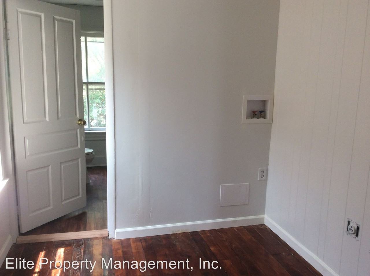 220 S. West St. - Photo 3 of 16