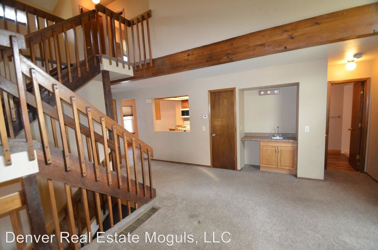 10818 W. Evans Ave. #18 - Photo 2 of 14