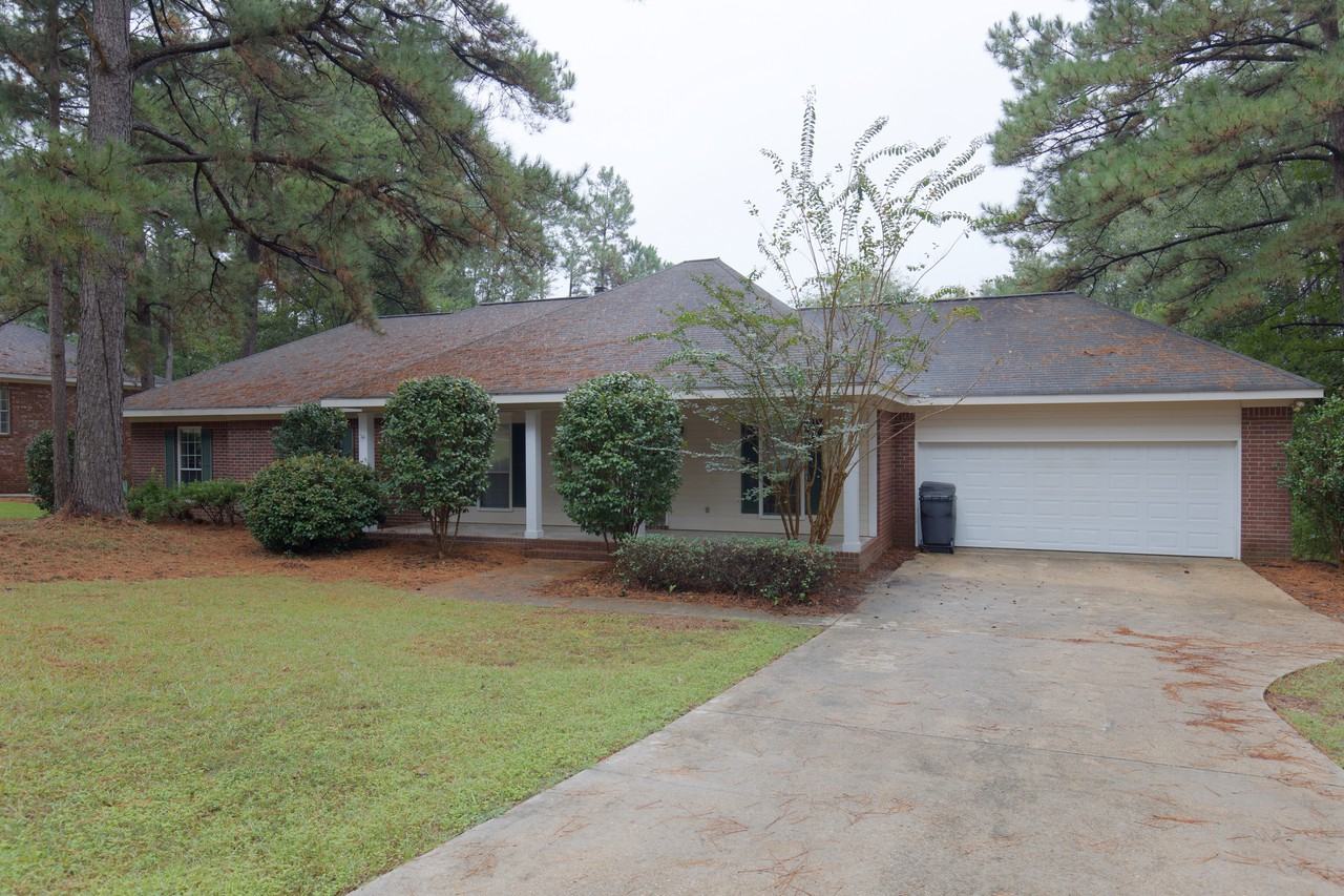 45 Franklin Place, Hattiesburg, MS 39402 4 Bedroom House for Rent for