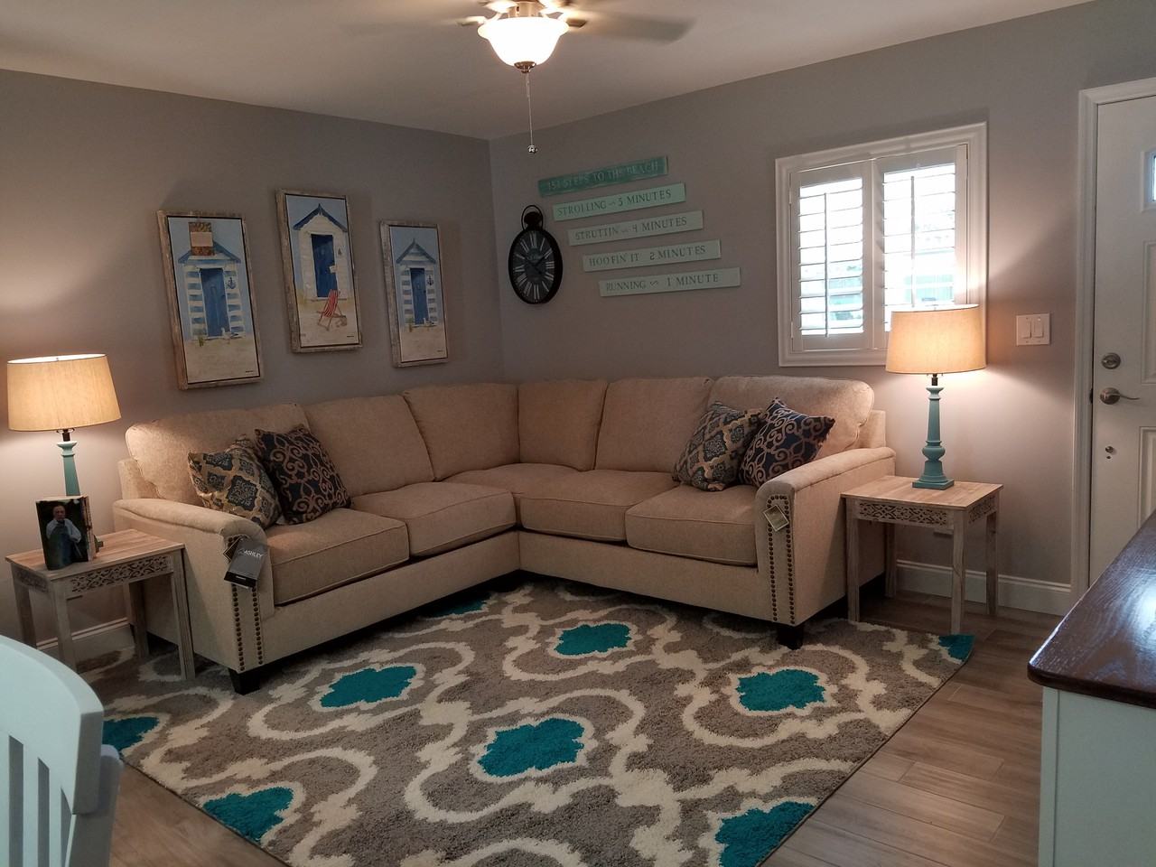 827 E 11th Ave - Photo 2 of 16