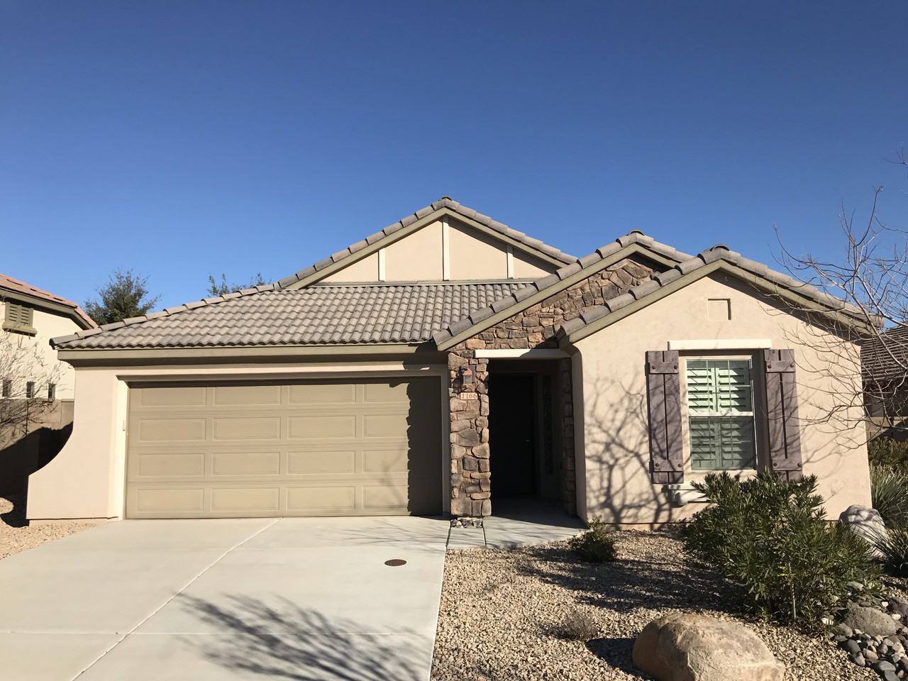 1166 N Crown King Ave - Photo 2 of 17