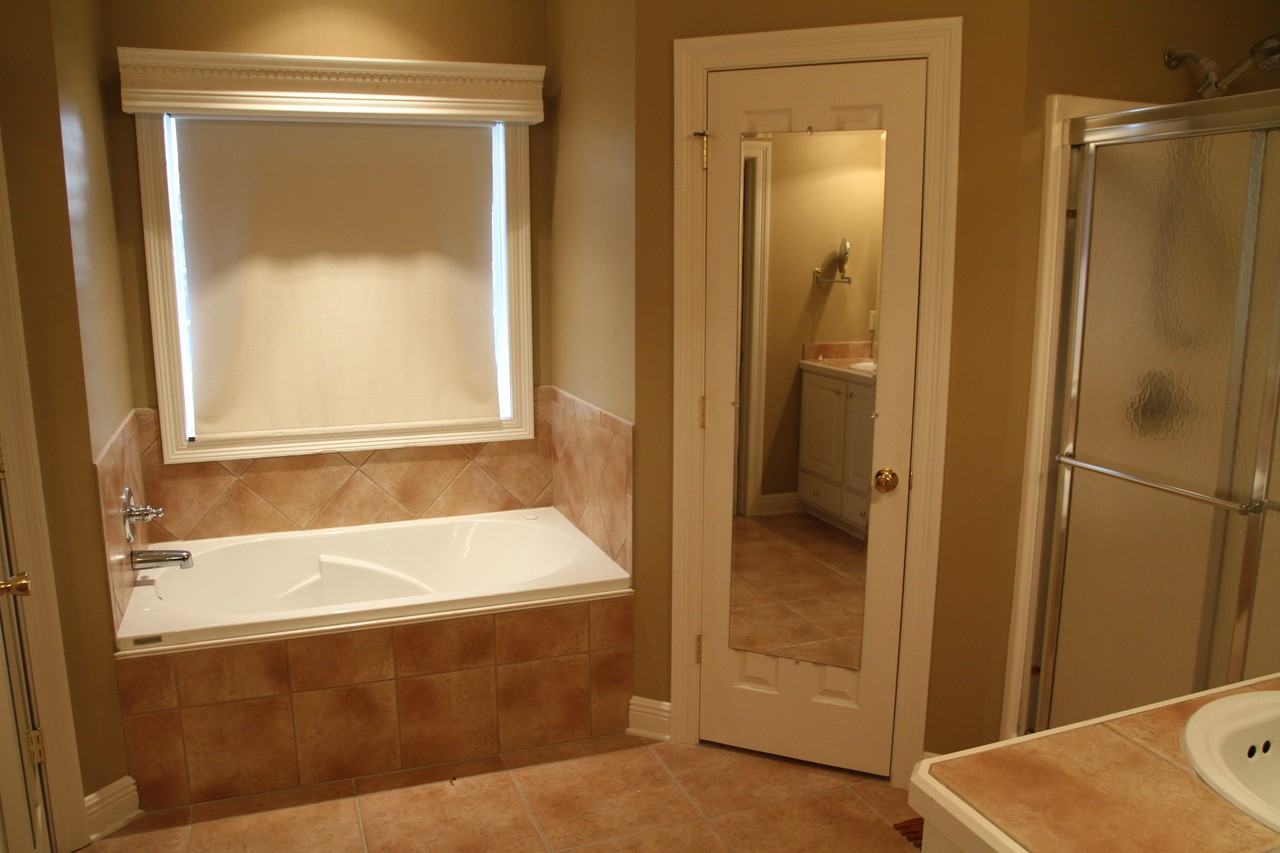 106 Prewitt Cir - Photo 4 of 32