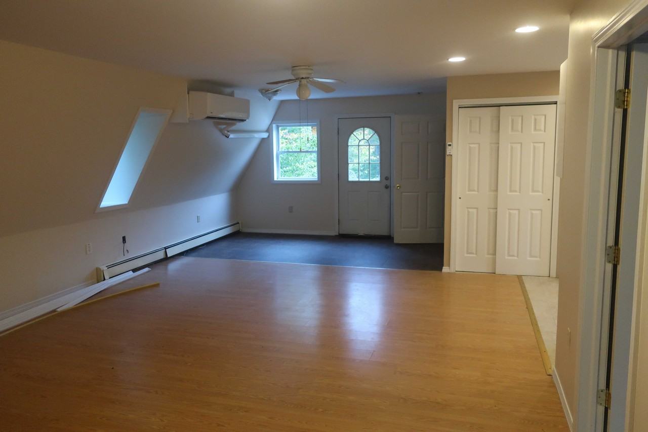 2881 Ohio St Suite 9 - Photo 3 of 10