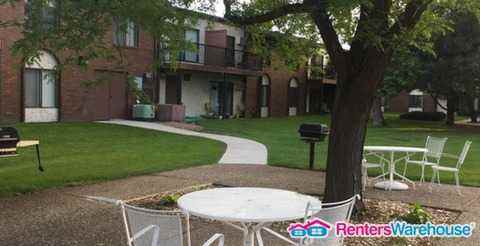 7320 York Ave S Apt 207 - Photo 2 of 13