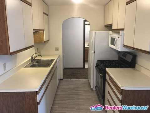 7320 York Ave S Apt 207 - Photo 3 of 13
