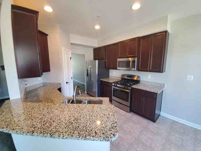 13817 Catzell Court - Photo 3 of 17