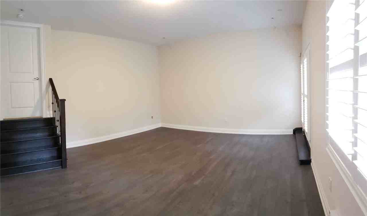 34 Plowman Lane - Photo 2 of 7