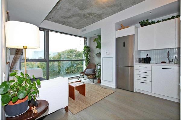 39 Brant Street #0625