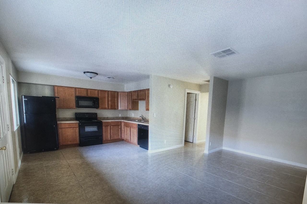 The Palms Downtown - Photo 2 of 13