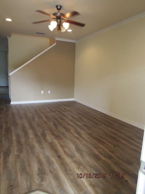 1496 Bentley Circle - Photo 2 of 3