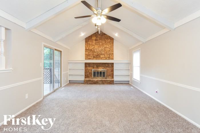 916 Northwest Timber Oak Drive - Photo 3 of 15