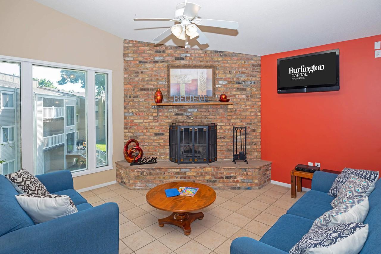 Grover Square Apartments 6801 A Plz, Omaha, NE 68106 Zumper