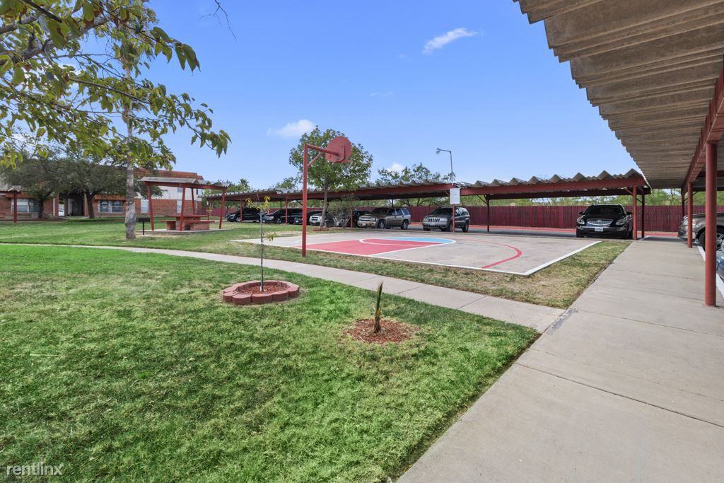 Las Palmas Villas - Photo 3 of 38