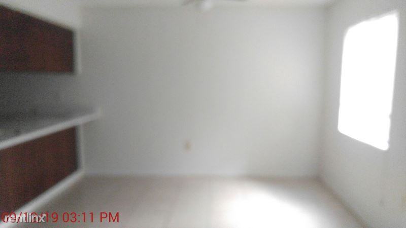 1000 Lake Of The Woods Blvd G105 - Photo 2 of 12