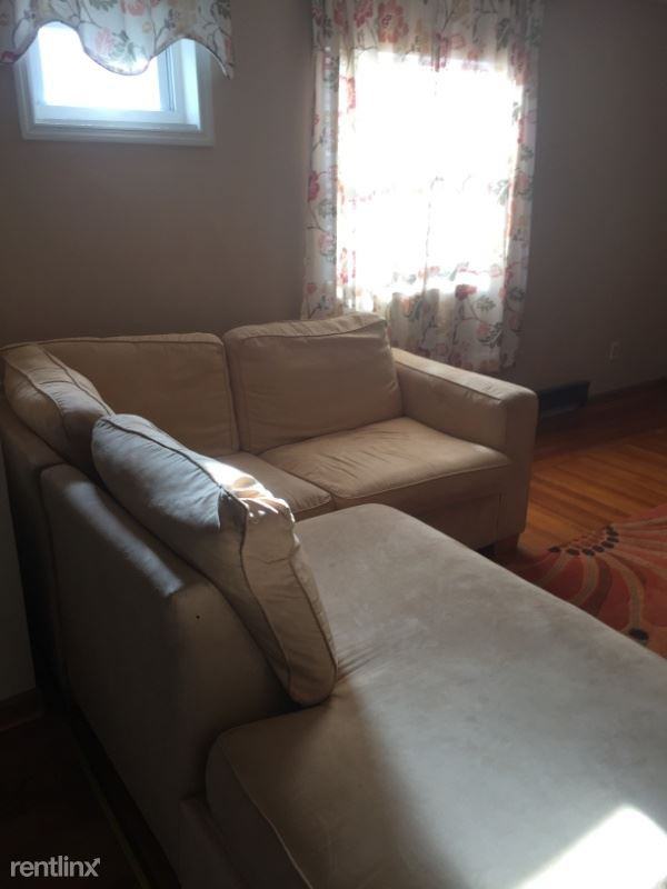 2ND Broadway Ave 2nd Floor - Photo 3 of 43