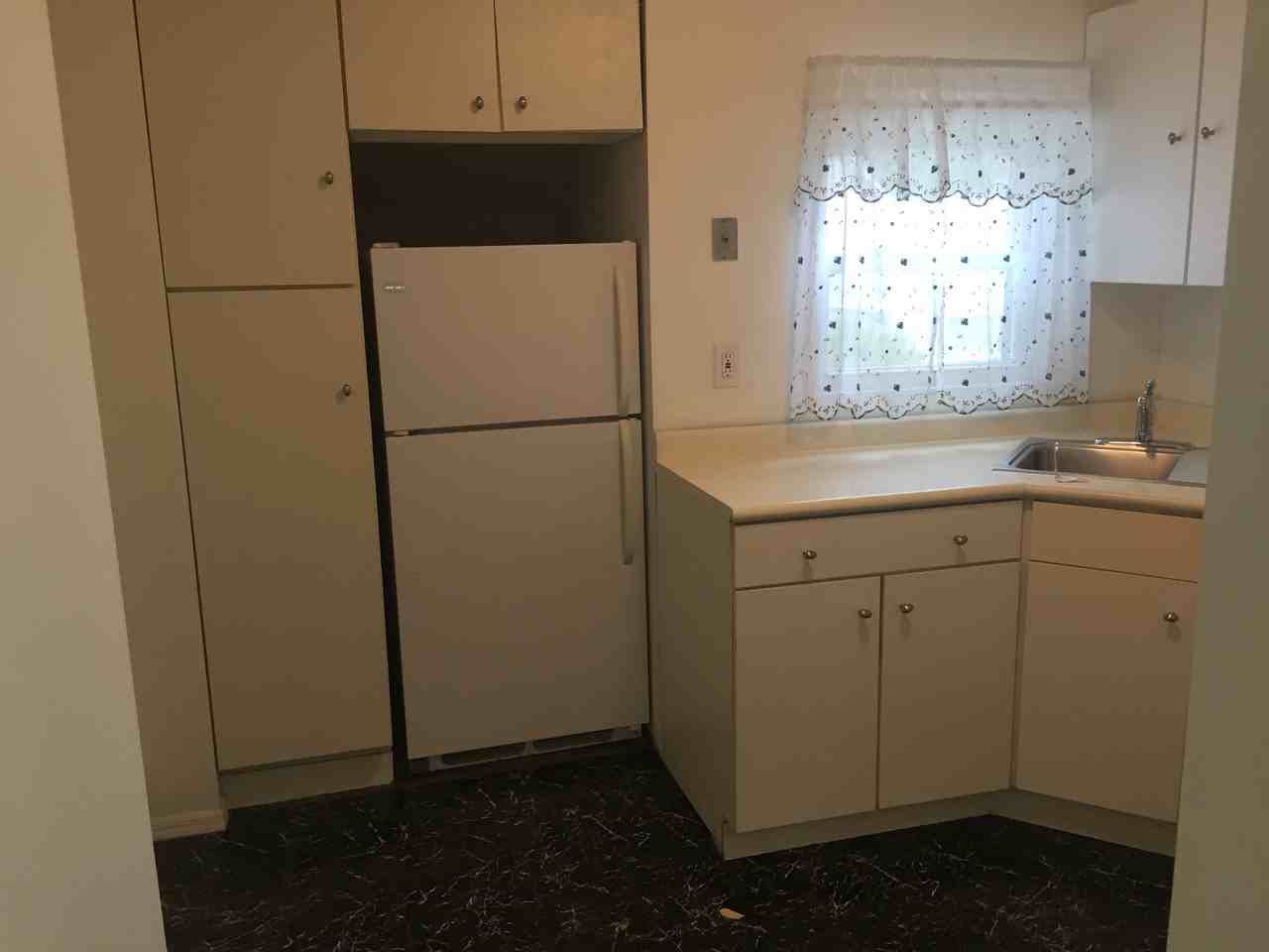 13 Franklin Place #2 - Photo 3 of 6