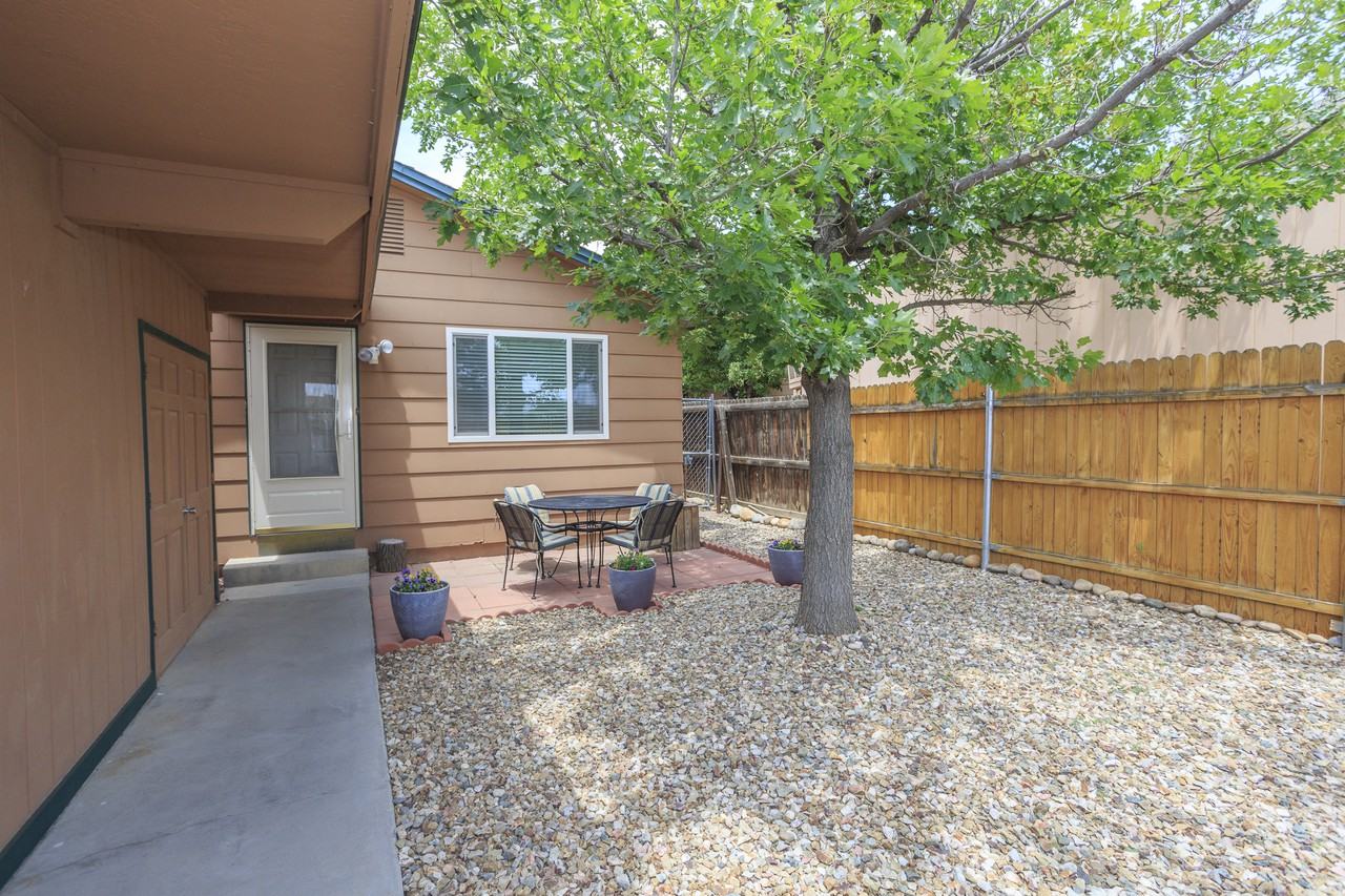 3403 San Medina Avenue - Photo 2 of 20