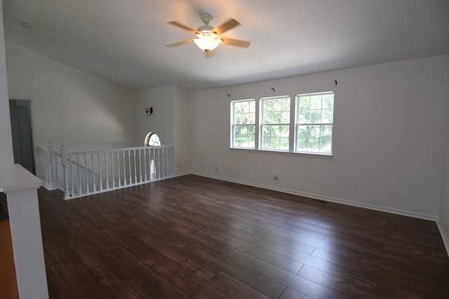 1381 Cary - Photo 2 of 19