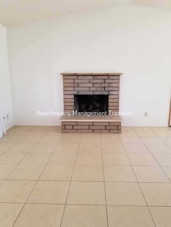 39747 165th Street East - Photo 3 of 16