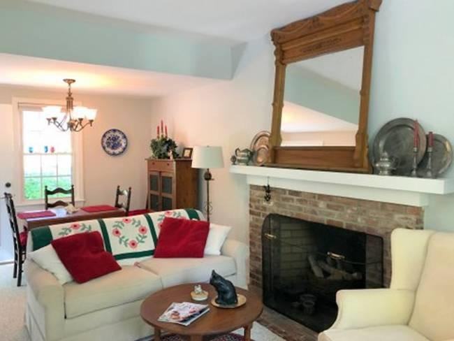 100 -3 North Main Street ## 3 - Photo 3 of 4