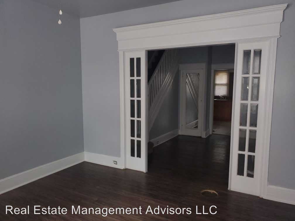 2464 N Napa Street - Photo 3 of 6