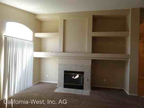 2426 Divide - Photo 3 of 10