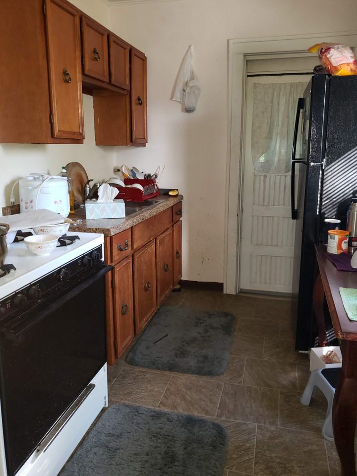 2062 4th St E - Photo 2 of 3