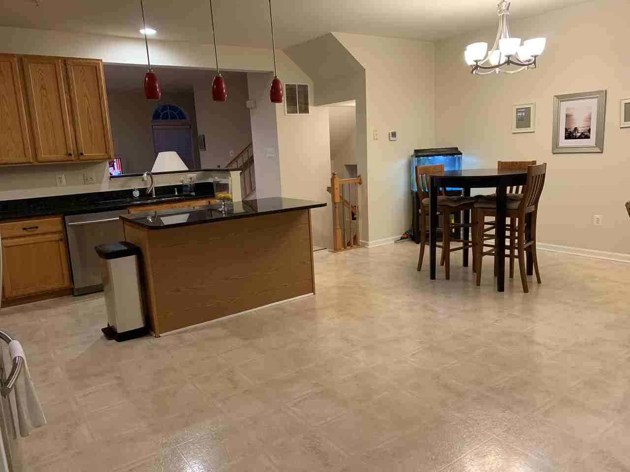 2209 Barnet Ct - Photo 2 of 17