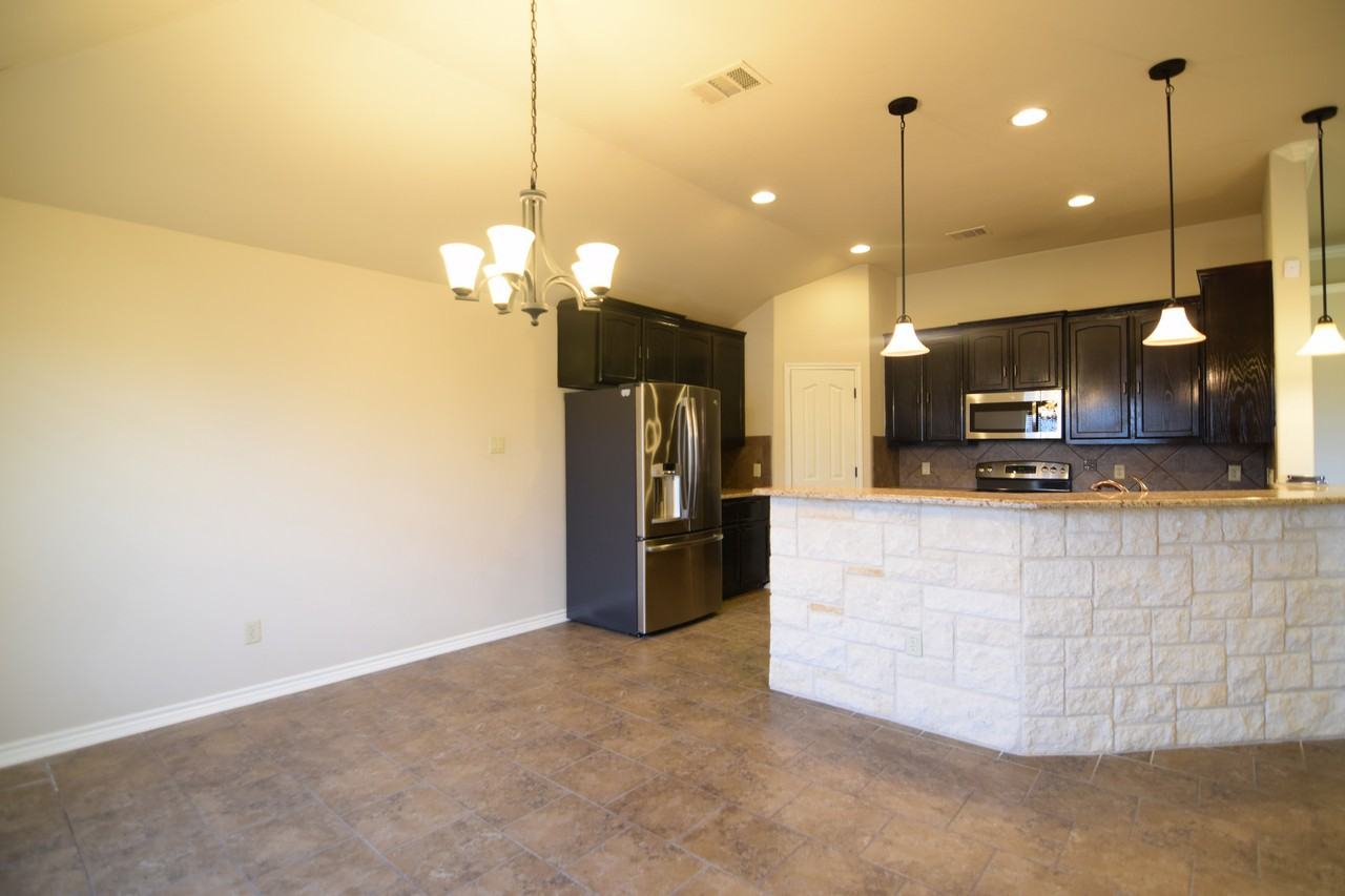 3701 Breeder Ln - Photo 6 of 22