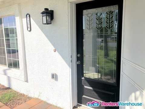 6256 S 14th Pl - Photo 3 of 20