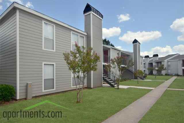 Millicent Crossing Apartments 8700 Millicent Way, Shreveport, LA