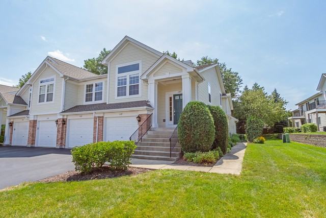 1187 Hawthorne - Photo 2 of 24