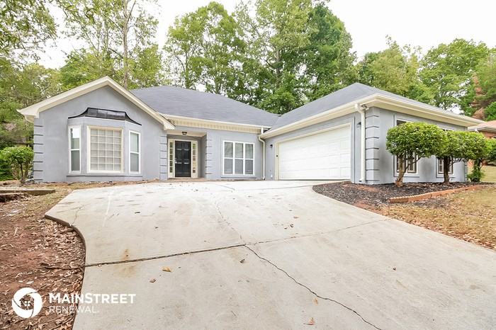 1393 Crooked Tree Circle - Photo 3 of 16
